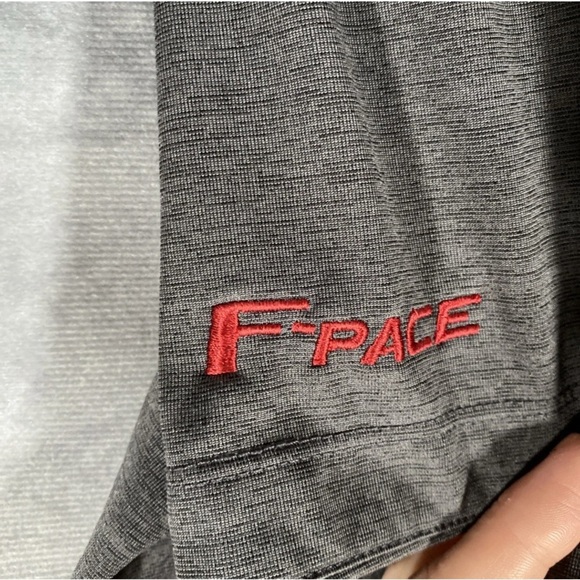 Jaguar Polo Golf Shirt Grey Embroidered Logo 3 Button Size M Lightweight - Picture 5 of 9